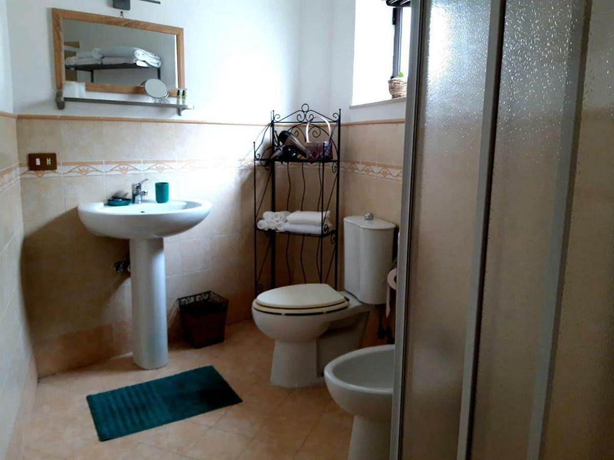 Casa Vacanza Curro Catania Bagian luar foto