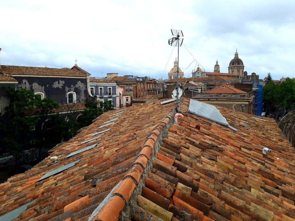 Casa Vacanza Curro Catania Bagian luar foto