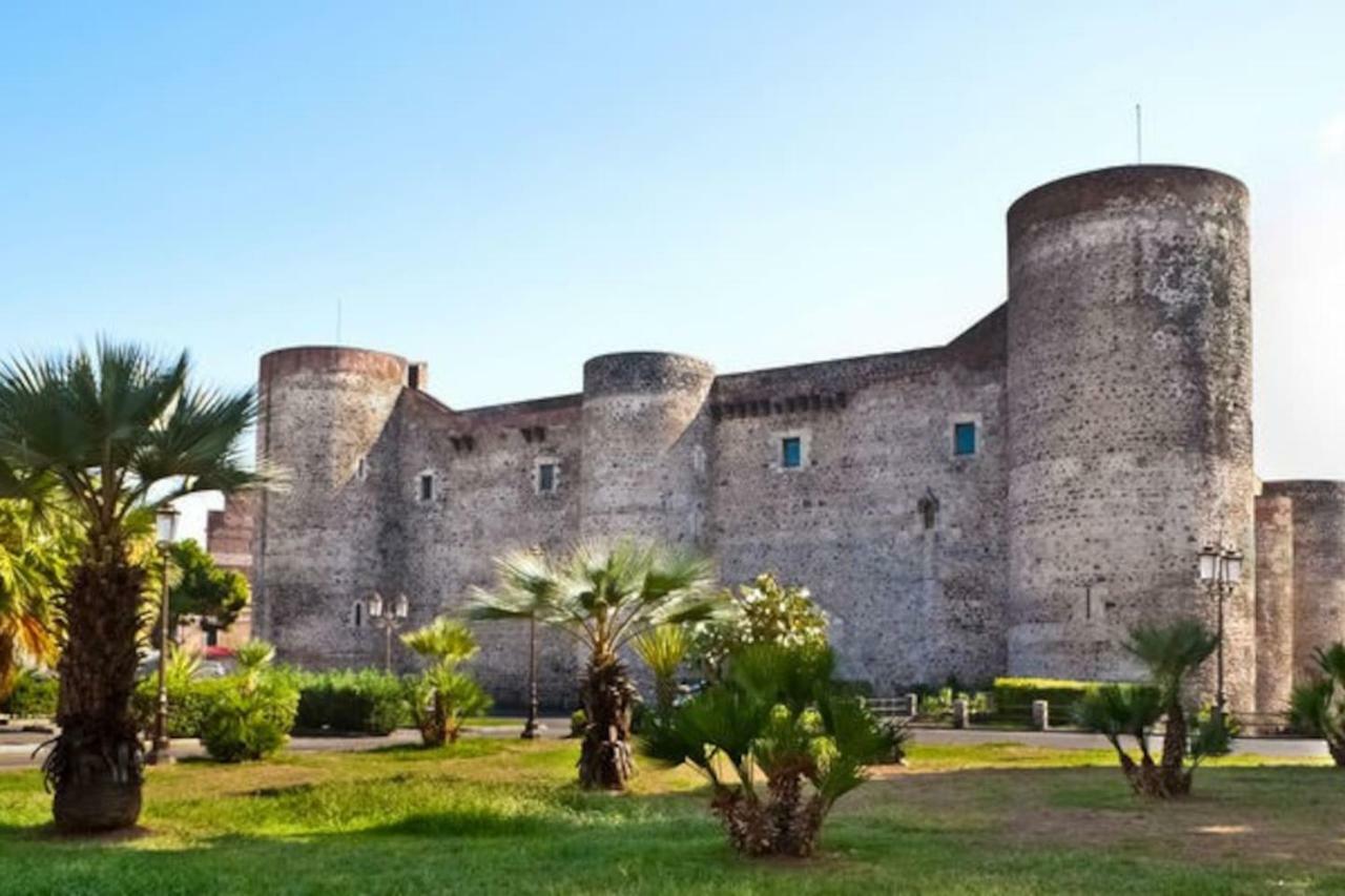 Casa Vacanza Curro Catania Bagian luar foto